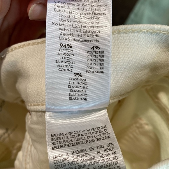 Mother The Rascal Crop Fray Jeans In Cream Puffs Size 25 Casual Trendy Preppy - Picture 15 of 15